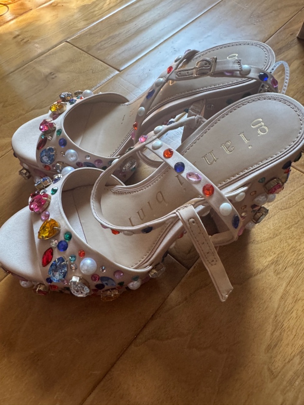 NWT Gianni Bini Calvan Jewel Ornamented Platform Dress Sandals Sz 8,5 - Picture 6 of 11